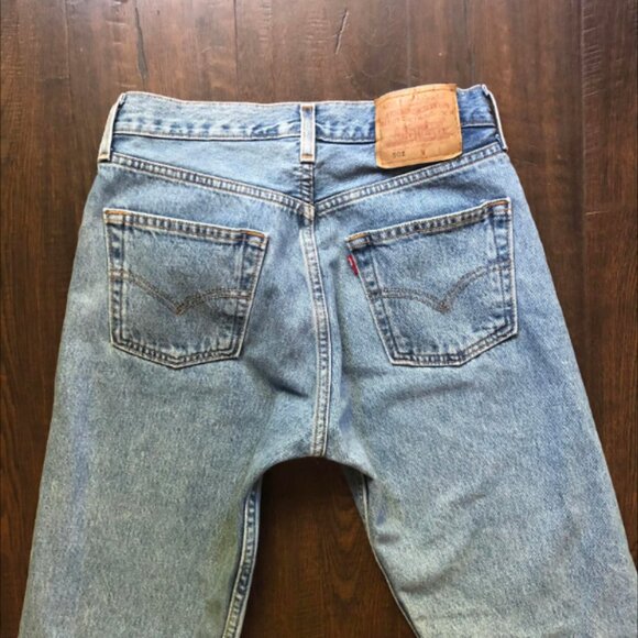 90s Vintage Levi's 501 Med Wash - Picture 2 of 5